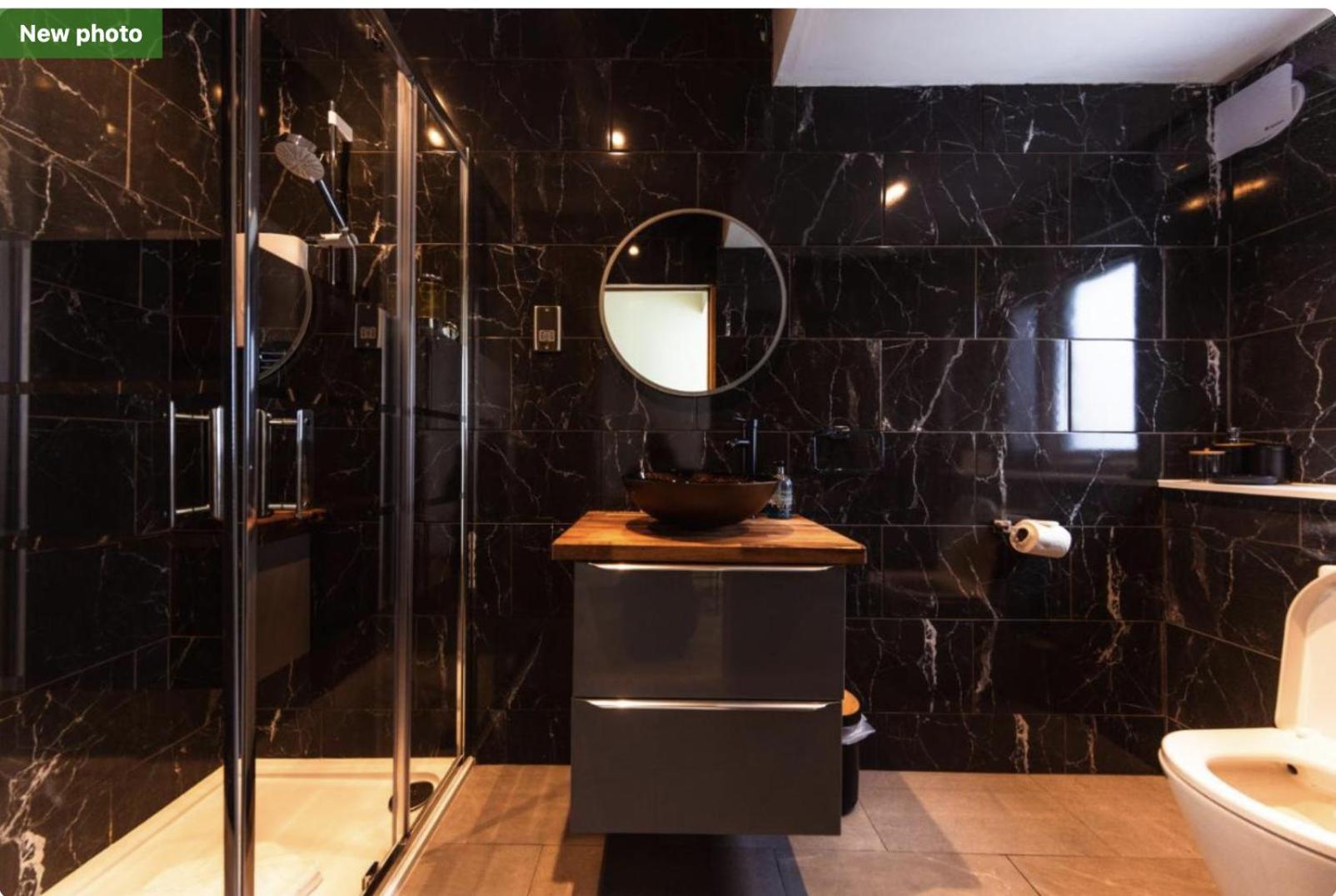 Luxury Cottage With Stunning Views Near Fairy Pools - School House 3 Carbost  Kültér fotó