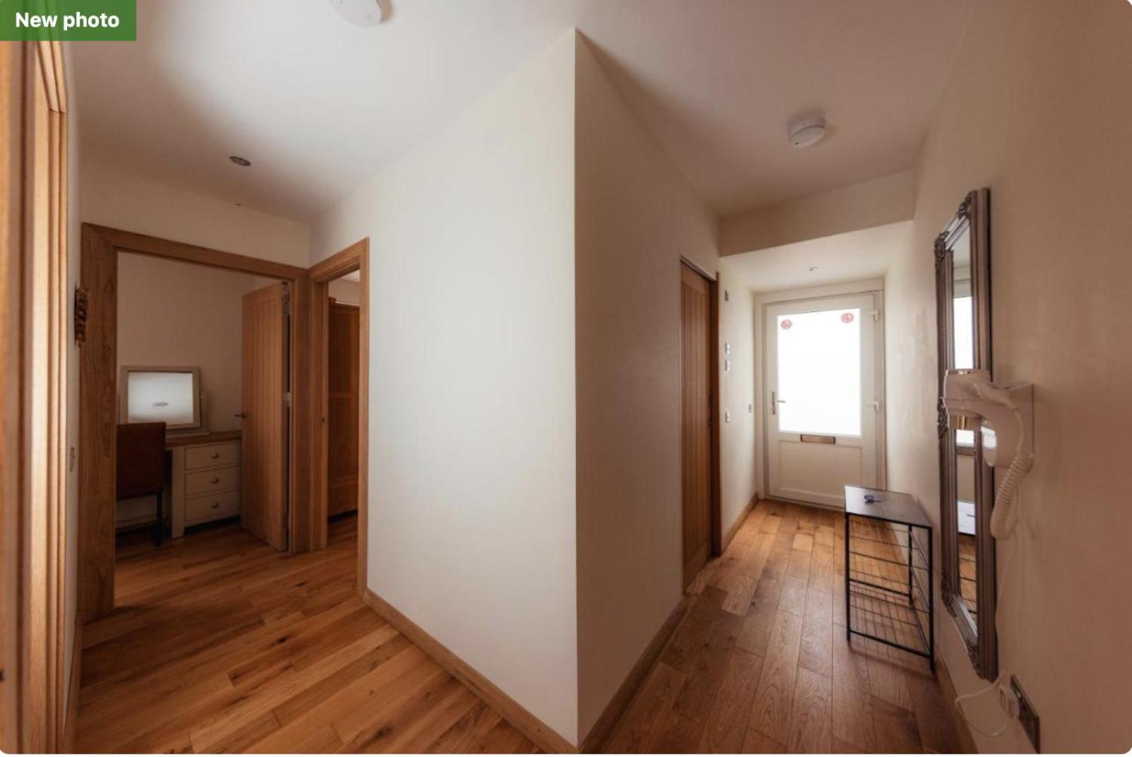 Luxury Cottage With Stunning Views Near Fairy Pools - School House 3 Carbost  Kültér fotó