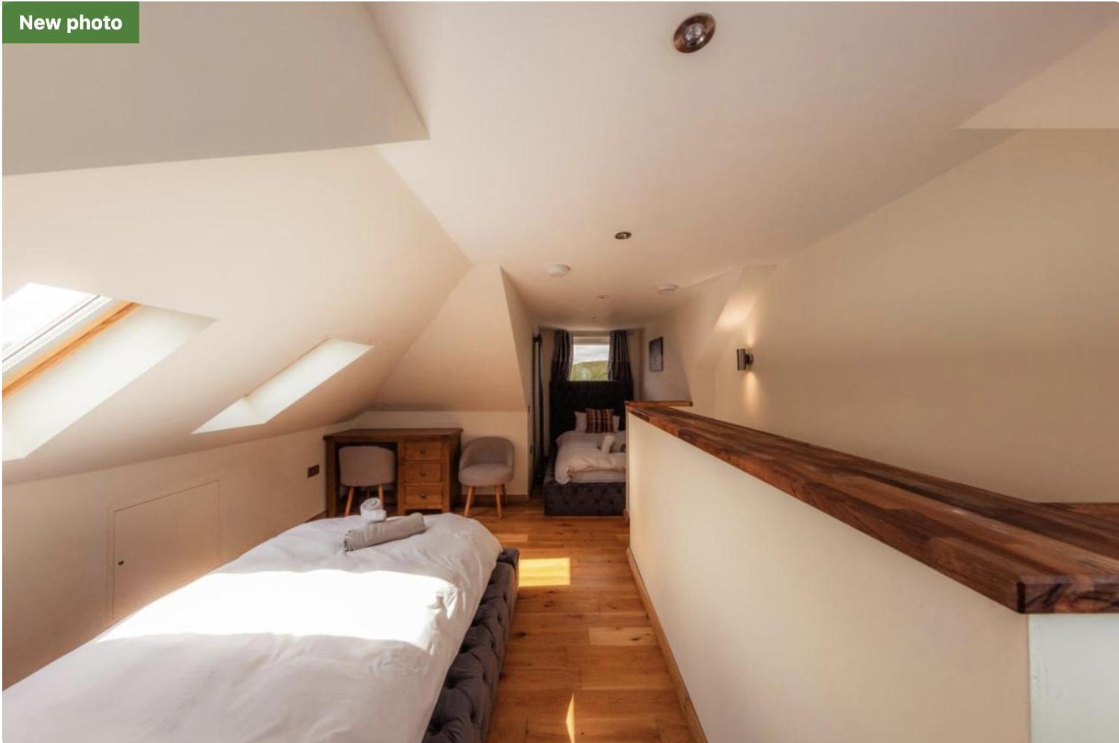 Luxury Cottage With Stunning Views Near Fairy Pools - School House 3 Carbost  Kültér fotó