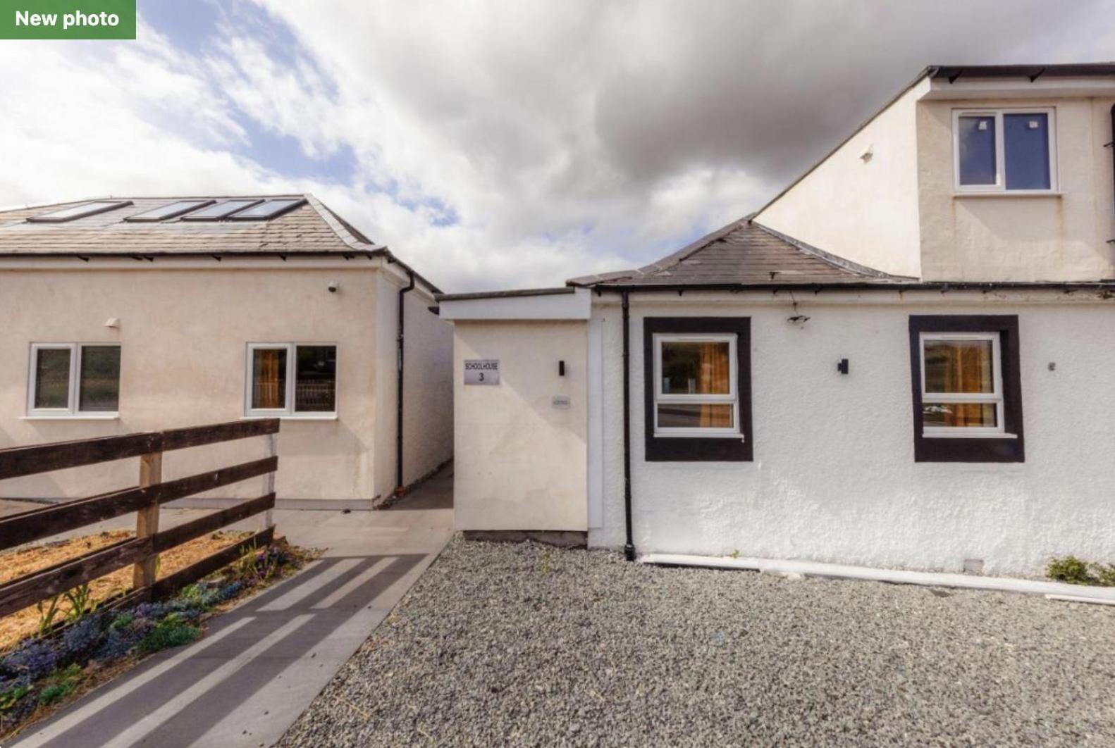 Luxury Cottage With Stunning Views Near Fairy Pools - School House 3 Carbost  Kültér fotó