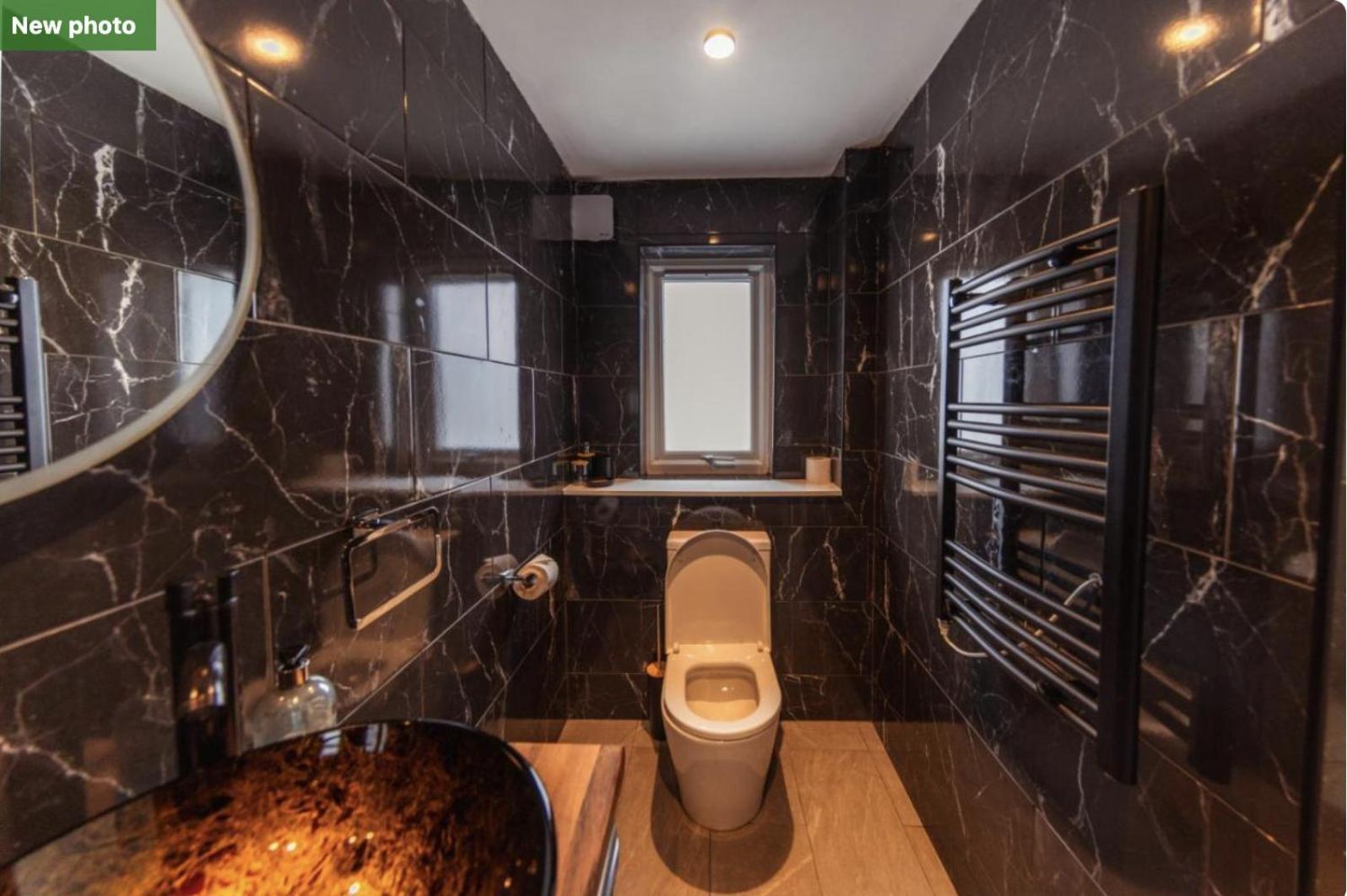 Luxury Cottage With Stunning Views Near Fairy Pools - School House 3 Carbost  Kültér fotó